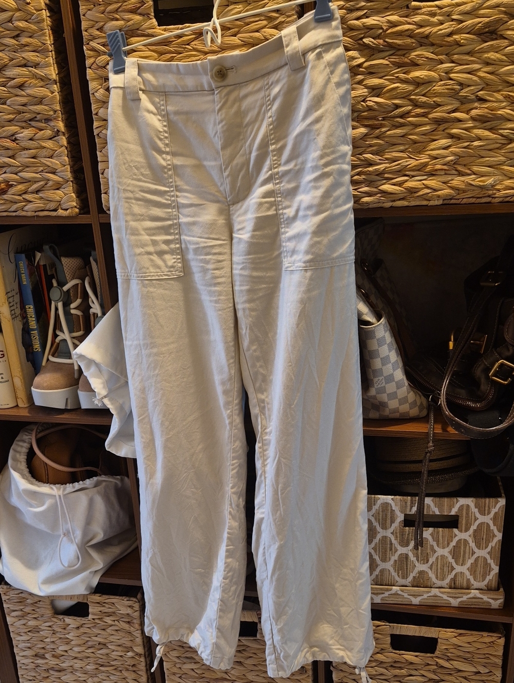 Banana Republic Women's Light Cream Wide-Leg Pants